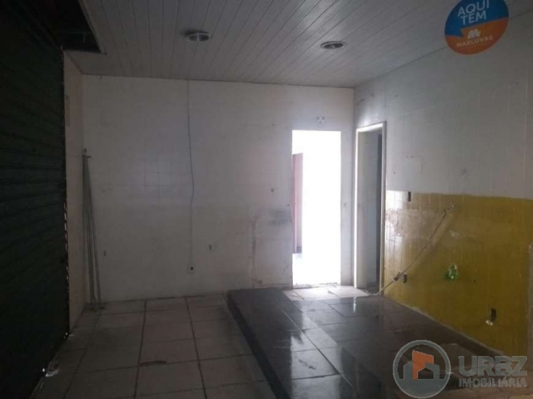 Loja Comercial na 25 de Agosto Loja Comercial na 25 de Agosto