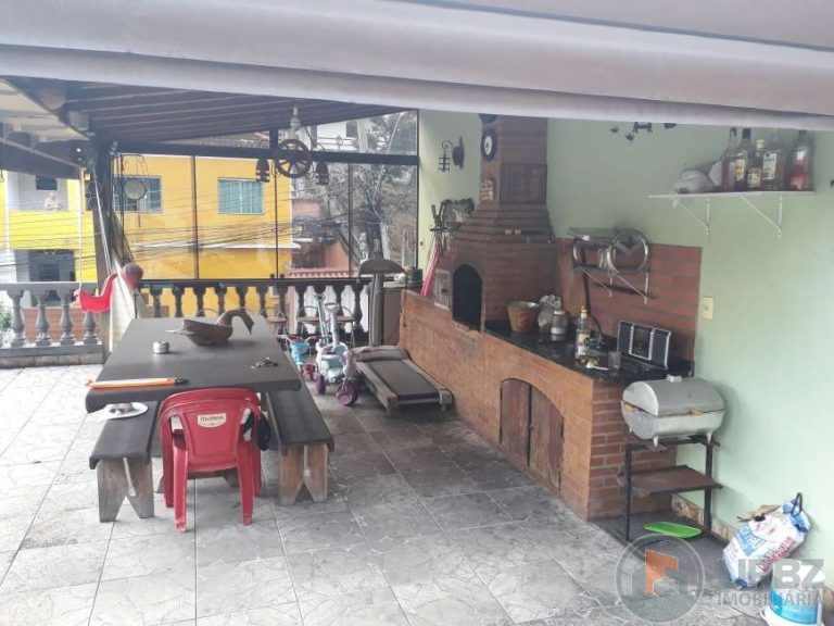 Casa na Padrão na 25 de Agosto Casa na Padrão na 25 de Agosto