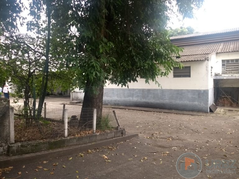 Área Comercial na 25 de Agosto Área Comercial na 25 de Agosto