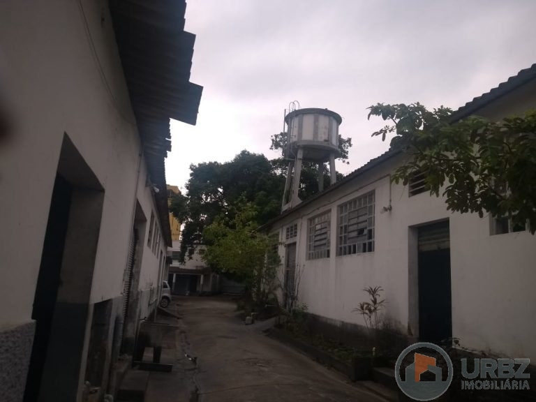 Área Comercial na 25 de Agosto Área Comercial na 25 de Agosto