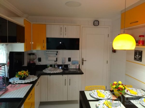 Apartamento Padrão na 25 de Agosto