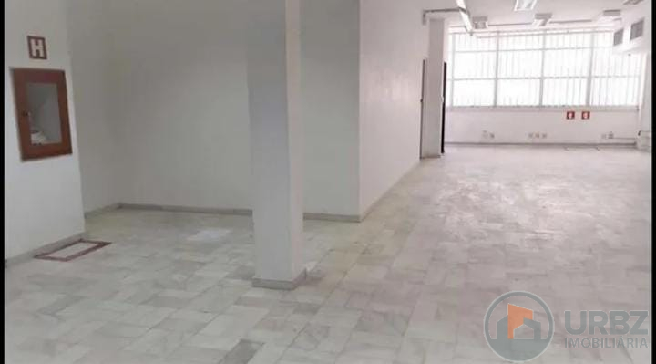 Prédio Comercial na Tijuca Prédio Comercial na Tijuca