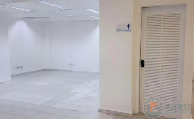 Prédio Comercial na Tijuca Prédio Comercial na Tijuca