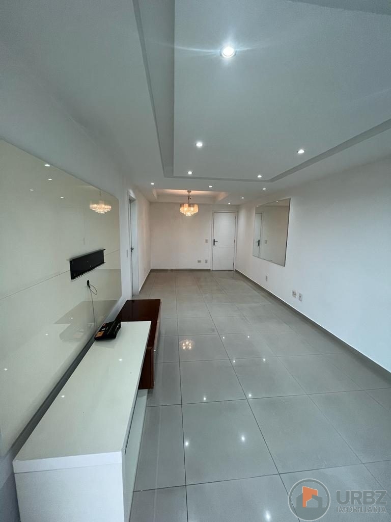 Apartamento Semi Mobiliado na 25 de Agosto