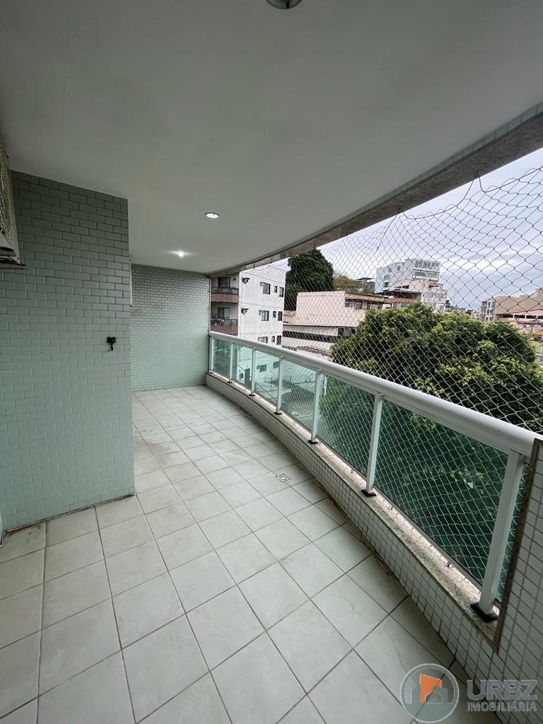 Apartamento Semi Mobiliado na 25 de Agosto