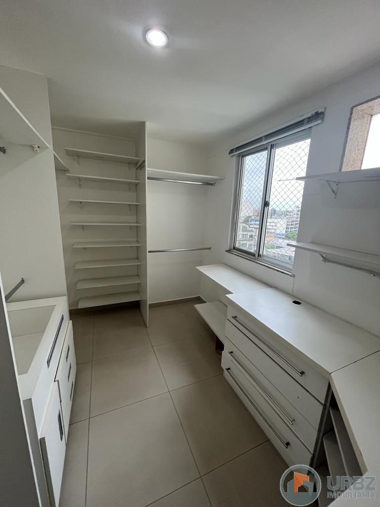 Apartamento Semi Mobiliado na 25 de Agosto