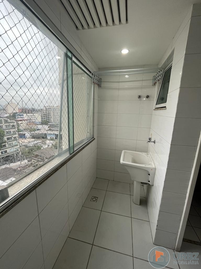 Apartamento Semi Mobiliado na 25 de Agosto