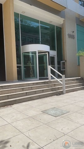 Conjunto de Salas Comerciais na 25 de Agosto Conjunto de Salas Comerciais na 25 de Agosto