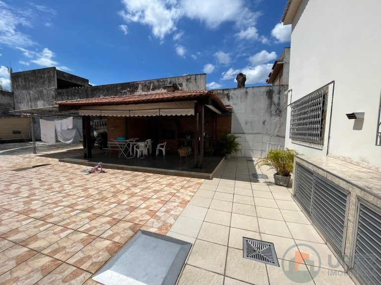 Casa Tríplex em Duque de Caxias Casa Tríplex em Duque de Caxias