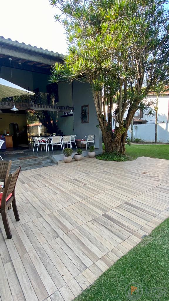 Casa Tríplex no Riomar III – Barra da Tijuca Casa Tríplex no Riomar III – Barra da Tijuca