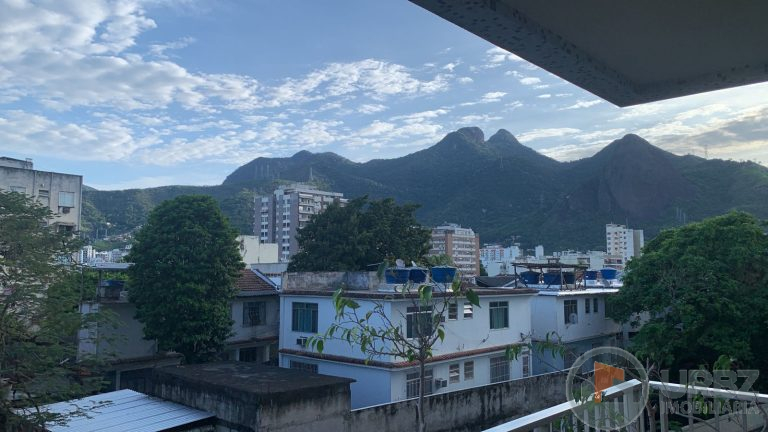 Apartamento em Vila Isabel Apartamento em Vila Isabel