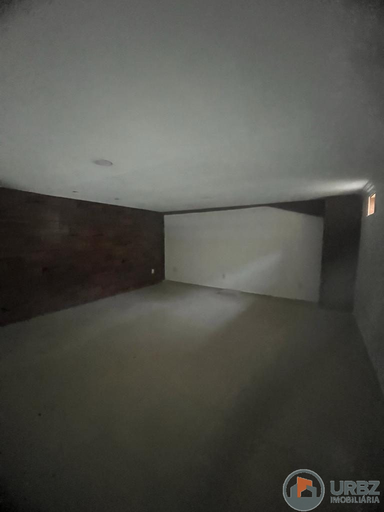 Loja Comercial na 25 de Agosto Loja Comercial na 25 de Agosto
