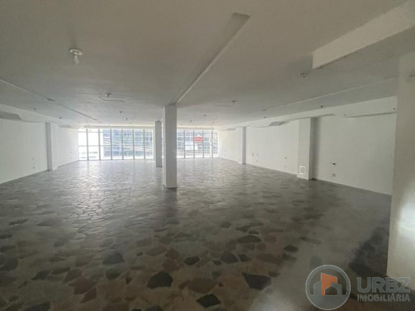 Prédio Comercial no Centro de Duque de Caxias