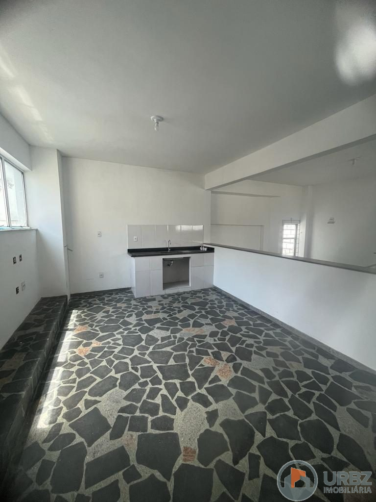 Prédio Comercial no Centro de Duque de Caxias Prédio Comercial no Centro de Duque de Caxias