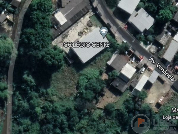 Colégio em Xerém