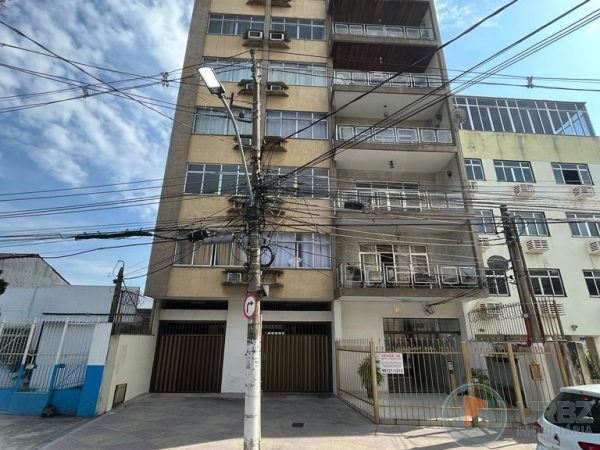 Apartamento na Vinte e Cinco