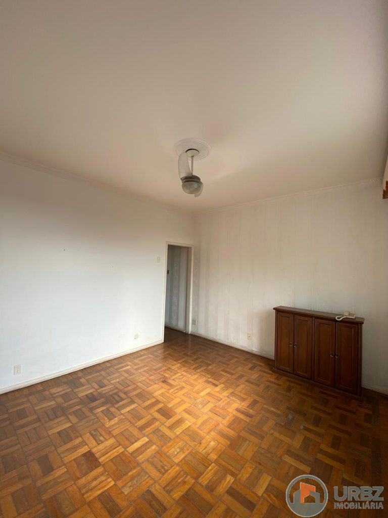 Apartamento em Vista Alegre Apartamento em Vista Alegre