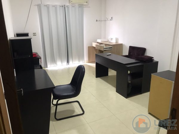 Sala Comercial em Jardim Primavera