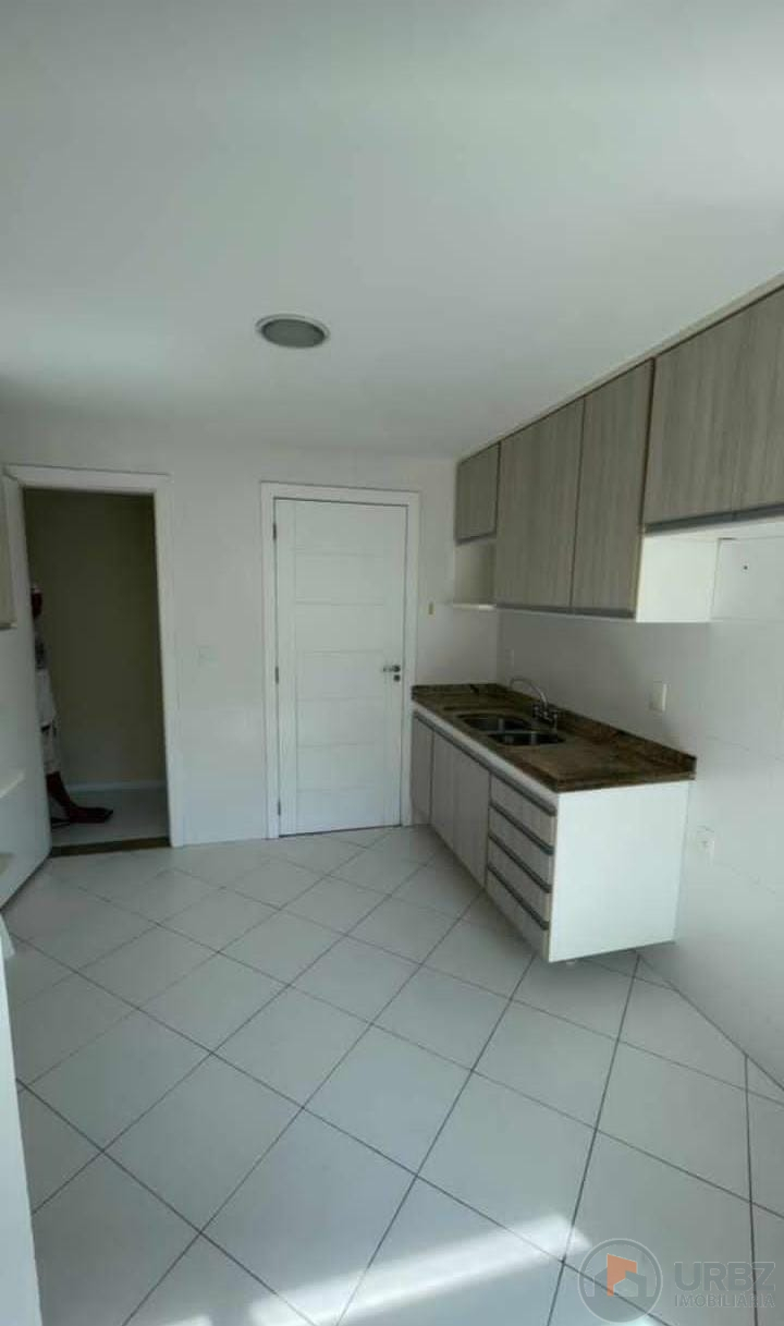 Apartamento no Recreio dos Bandeirantes Apartamento no Recreio dos Bandeirantes
